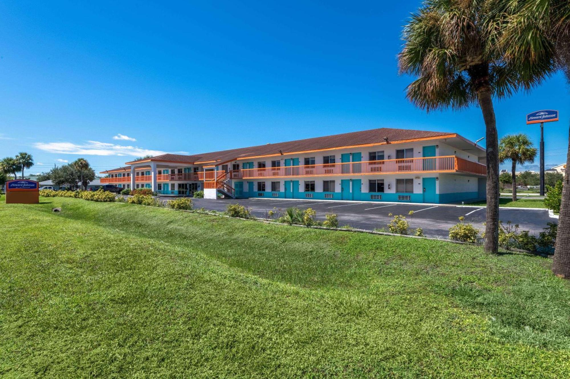 Howard Johnson By Wyndham Vero Beach/I-95 Exteriör bild